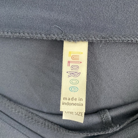 Lula Roe OS leggings - Picture 3 of 4